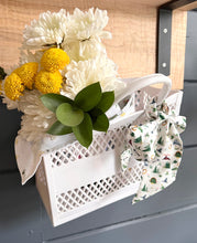 Load image into Gallery viewer, silk twilly